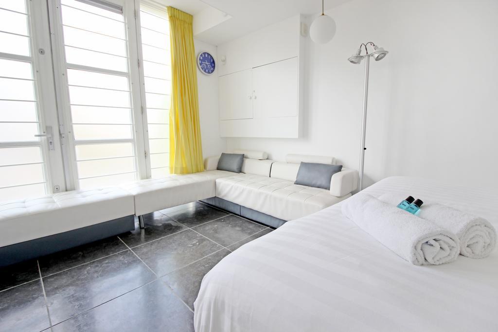 Bed and breakfast Ground Floor Canal 2*